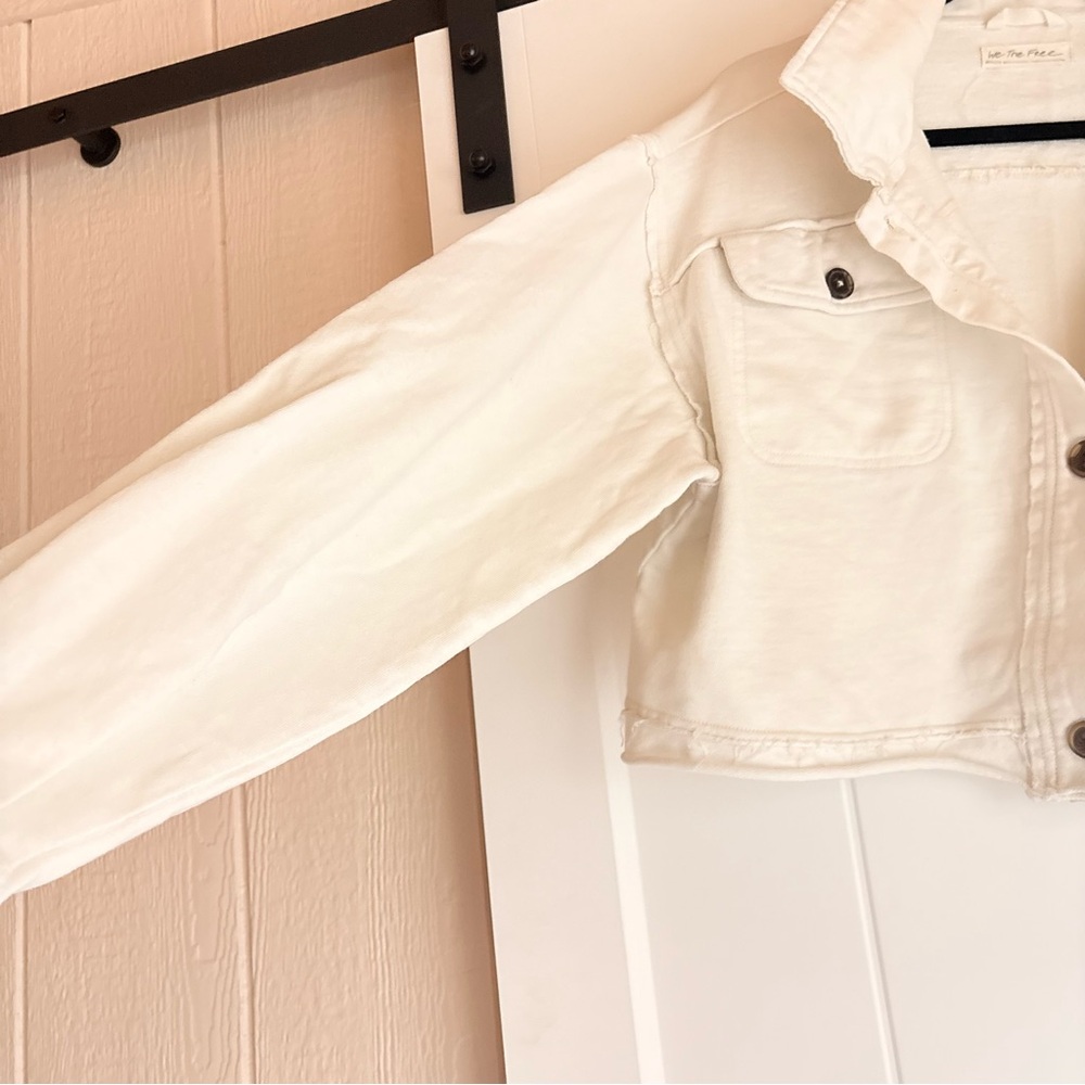 Free People "We The Free" Saturday Cropped Shacket Size M - Picture 4 of 8